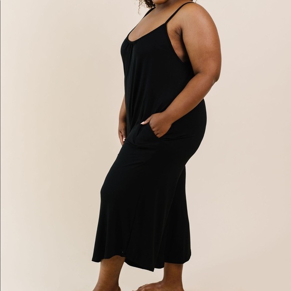 Good Better Best Cropped Wide Leg Tank Jumpsuit - Picture 3 of 9